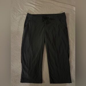 Columbia Gray Hiking Capris